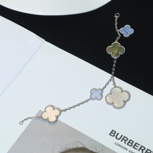 Cheap Van Cleef &amp; Arpels Bracelets For Women #1122376 Replica Wholesale [$85.00 USD] [ITEM#1122376] on Replica Van Cleef &amp; Arpels Bracelets
