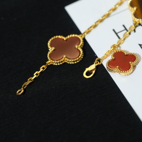 Cheap Van Cleef &amp; Arpels Bracelets For Women #1122391 Replica Wholesale [$80.00 USD] [ITEM#1122391] on Replica Van Cleef &amp; Arpels Bracelets