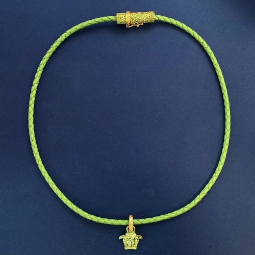 Cheap Versace Necklaces #1122940 Replica Wholesale [$32.00 USD] [ITEM#1122940] on Replica Versace Necklaces