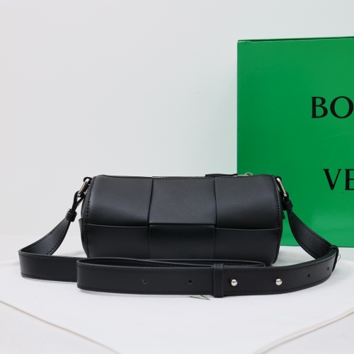 Cheap Bottega Veneta BV AAA Quality Messenger Bags For Women #1125422 Replica Wholesale [$98.00 USD] [ITEM#1125422] on Replica Bottega Veneta BV AAA Quality Messenger Bags