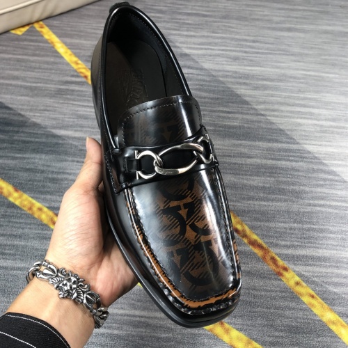 Cheap Salvatore Ferragamo Leather Shoes For Men #1125746 Replica Wholesale [$98.00 USD] [ITEM#1125746] on Replica Salvatore Ferragamo Leather Shoes