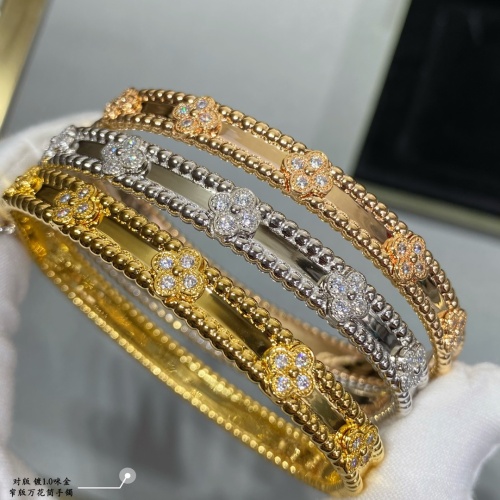 Cheap Van Cleef &amp; Arpels Bracelets For Women #1127545 Replica Wholesale [$102.00 USD] [ITEM#1127545] on Replica Van Cleef &amp; Arpels Bracelets