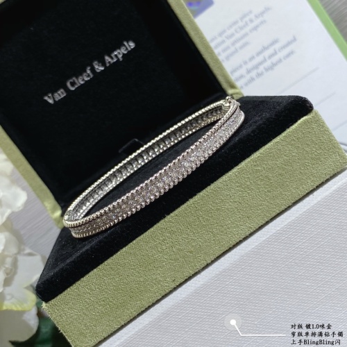 Cheap Van Cleef &amp; Arpels Bracelets For Women #1127551 Replica Wholesale [$108.00 USD] [ITEM#1127551] on Replica Van Cleef &amp; Arpels Bracelets