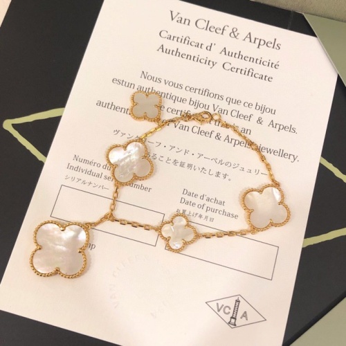 Cheap Van Cleef &amp; Arpels Bracelets For Women #1128044 Replica Wholesale [$40.00 USD] [ITEM#1128044] on Replica Van Cleef &amp; Arpels Bracelets
