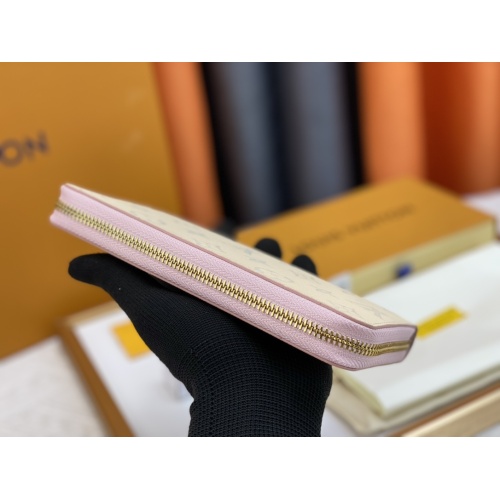 Cheap Louis Vuitton AAA Quality Wallets For Women #1128404 Replica Wholesale [$52.00 USD] [ITEM#1128404] on Replica Louis Vuitton AAA+ Quality Wallets