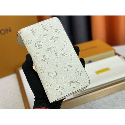 Cheap Louis Vuitton AAA Quality Wallets For Women #1128416 Replica Wholesale [$48.00 USD] [ITEM#1128416] on Replica Louis Vuitton AAA+ Quality Wallets