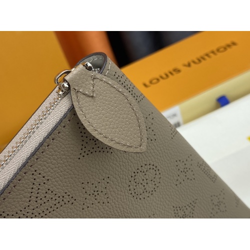 Cheap Louis Vuitton AAA Quality Wallets For Women #1128417 Replica Wholesale [$48.00 USD] [ITEM#1128417] on Replica Louis Vuitton AAA+ Quality Wallets