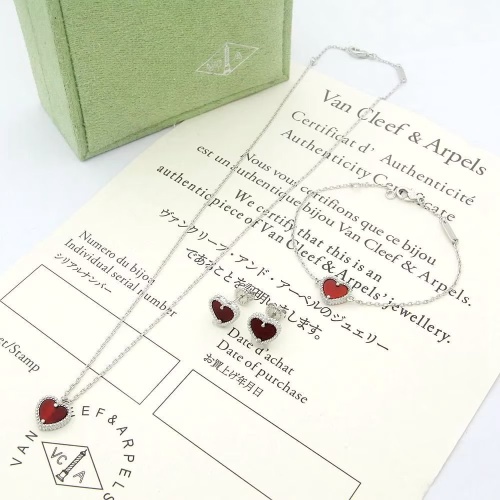 Cheap Van Cleef &amp; Arpels Jewelry Set For Women #1129135 Replica Wholesale [$56.00 USD] [ITEM#1129135] on Replica Van Cleef &amp; Arpels Jewelry Set