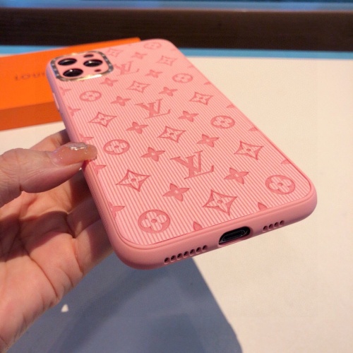 Cheap Louis Vuitton LV iPhone Case #1131945 Replica Wholesale [$36.00 USD] [ITEM#1131945] on Replica Louis Vuitton LV iPhone Case