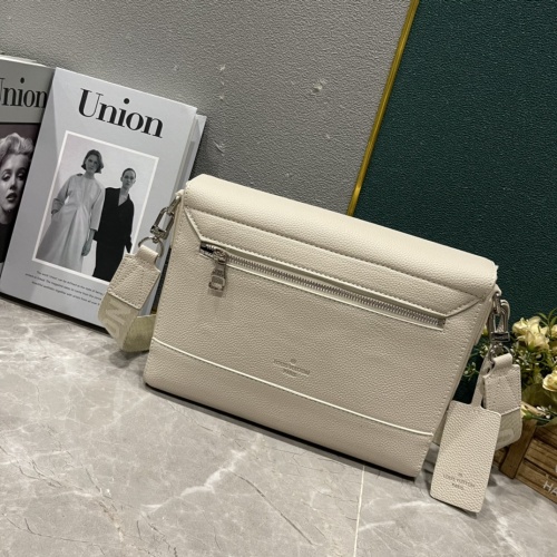 Cheap Louis Vuitton AAA Man Messenger Bags #1132324 Replica Wholesale [$82.00 USD] [ITEM#1132324] on Replica Louis Vuitton AAA Man Messenger Bags