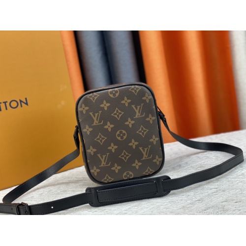 Cheap Louis Vuitton AAA Man Messenger Bags #1132502 Replica Wholesale [$60.00 USD] [ITEM#1132502] on Replica Louis Vuitton AAA Man Messenger Bags