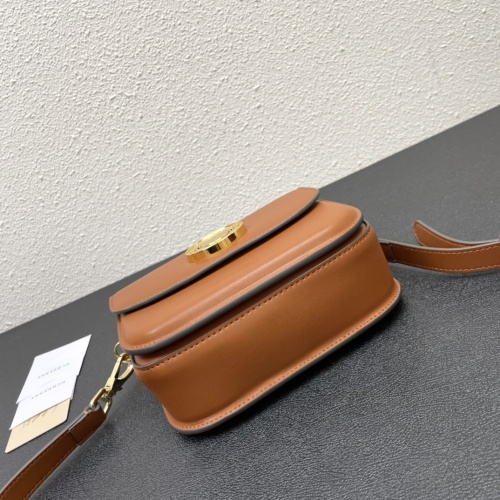 Cheap Burberry AAA Quality Messenger Bags For Women #1133114 Replica Wholesale [$122.00 USD] [ITEM#1133114] on Replica Burberry AAA Messenger Bags