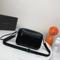 Bottega Veneta AAA Man Messenger Bags #1121702