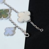 Cheap Van Cleef &amp; Arpels Bracelets For Women #1122376 Replica Wholesale [$85.00 USD] [ITEM#1122376] on Replica Van Cleef &amp; Arpels Bracelets