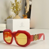 Versace AAA Quality Sunglasses #1125198