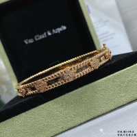 Van Cleef & Arpels Bracelets For Women #1127546