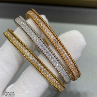 Cheap Van Cleef &amp; Arpels Bracelets For Women #1127553 Replica Wholesale [$108.00 USD] [ITEM#1127553] on Replica Van Cleef &amp; Arpels Bracelets