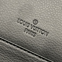 Cheap Louis Vuitton AAA Man Messenger Bags #1132323 Replica Wholesale [$82.00 USD] [ITEM#1132323] on Replica Louis Vuitton AAA Man Messenger Bags