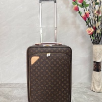 Louis Vuitton Luggage #1132851