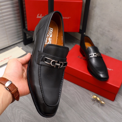Cheap Salvatore Ferragamo Leather Shoes For Men #1134252 Replica Wholesale [$72.00 USD] [ITEM#1134252] on Replica Salvatore Ferragamo Leather Shoes