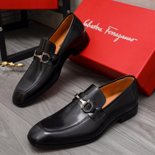 Cheap Salvatore Ferragamo Leather Shoes For Men #1134258 Replica Wholesale [$82.00 USD] [ITEM#1134258] on Replica Salvatore Ferragamo Leather Shoes