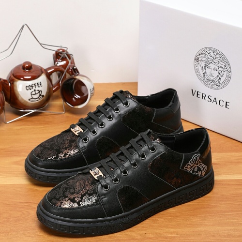 Cheap Versace Casual Shoes For Men #1134387 Replica Wholesale [$68.00 USD] [ITEM#1134387] on Replica Versace Casual Shoes