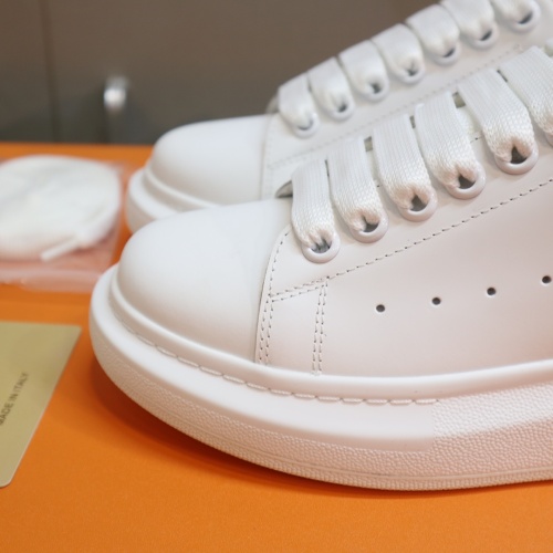 Cheap Alexander McQueen Casual Shoes For Men #1134562 Replica Wholesale [$105.00 USD] [ITEM#1134562] on Replica Alexander McQueen Casual Shoes