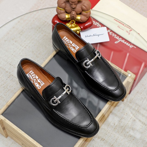 Cheap Salvatore Ferragamo Leather Shoes For Men #1134660 Replica Wholesale [$72.00 USD] [ITEM#1134660] on Replica Salvatore Ferragamo Leather Shoes