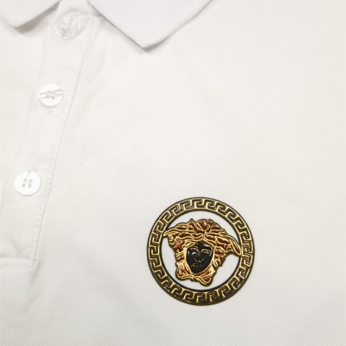 Cheap Versace T-Shirts Short Sleeved For Men #1136607 Replica Wholesale [$25.00 USD] [ITEM#1136607] on Replica Versace T-Shirts