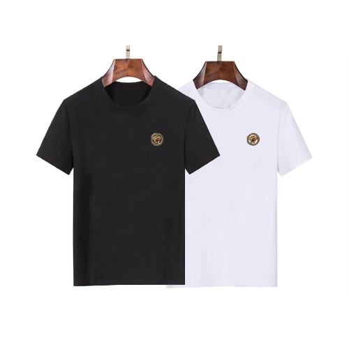 Cheap Versace T-Shirts Short Sleeved For Men #1136723 Replica Wholesale [$22.00 USD] [ITEM#1136723] on Replica Versace T-Shirts