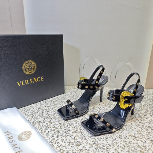 Cheap Versace Sandal For Women #1137367 Replica Wholesale [$115.00 USD] [ITEM#1137367] on Replica Versace Sandal