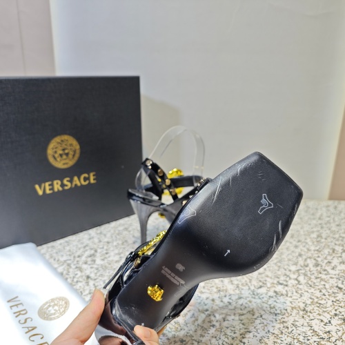 Cheap Versace Sandal For Women #1137367 Replica Wholesale [$115.00 USD] [ITEM#1137367] on Replica Versace Sandal