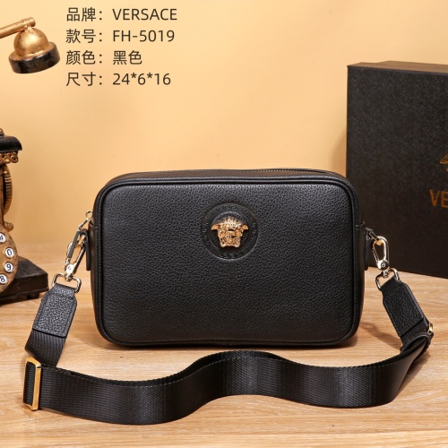 Cheap Versace AAA Man Messenger Bags #1137573 Replica Wholesale [$92.00 USD] [ITEM#1137573] on Replica Versace AAA Man Messenger Bags