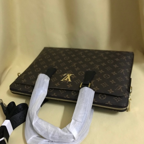 Cheap Louis Vuitton AAA Man Handbags #1137729 Replica Wholesale [$115.00 USD] [ITEM#1137729] on Replica Louis Vuitton AAA Man Handbags