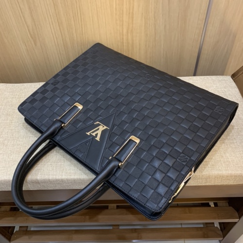 Cheap Louis Vuitton AAA Man Handbags #1137736 Replica Wholesale [$125.00 USD] [ITEM#1137736] on Replica Louis Vuitton AAA Man Handbags