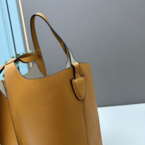 Cheap TOD'S AAA Quality Handbags For Women #1138493 Replica Wholesale [$125.00 USD] [ITEM#1138493] on Replica TOD'S AAA Quality Handbags