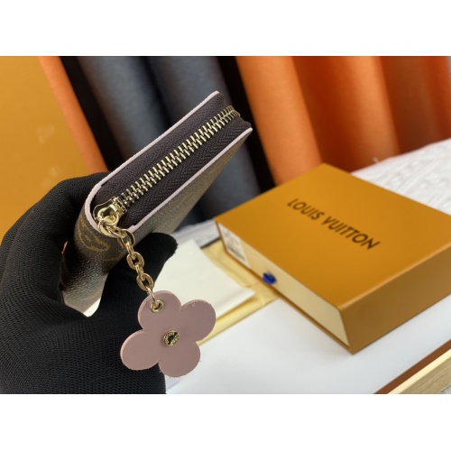 Cheap Louis Vuitton LV Wallets #1139185 Replica Wholesale [$42.00 USD] [ITEM#1139185] on Replica Louis Vuitton LV Wallets