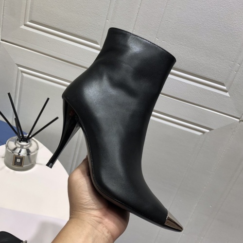 Cheap Yves Saint Laurent YSL Boots For Women #1139389 Replica Wholesale [$118.00 USD] [ITEM#1139389] on Replica Yves Saint Laurent YSL Boots