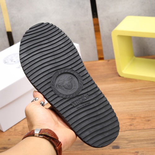 Cheap Versace Slippers For Men #1139398 Replica Wholesale [$52.00 USD] [ITEM#1139398] on Replica Versace Slippers