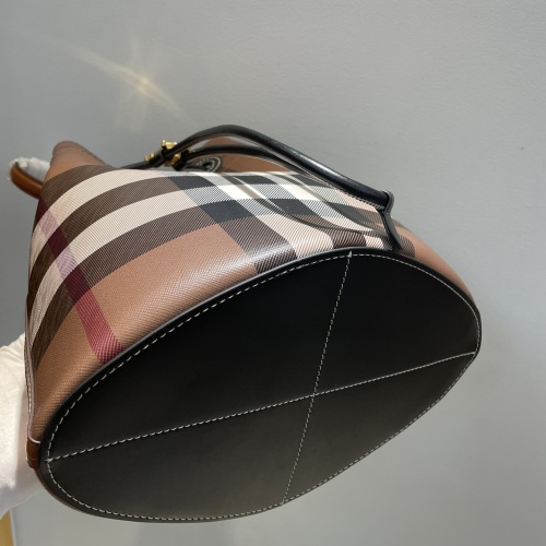 Cheap Burberry AAA Quality Handbags For Women #1139939 Replica Wholesale [$125.00 USD] [ITEM#1139939] on Replica Burberry AAA Handbags