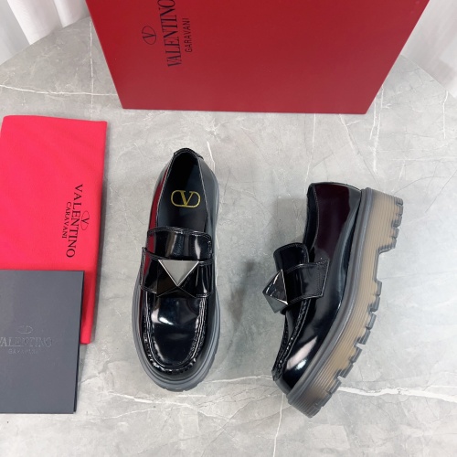 Cheap Valentino Leather Shoes For Women #1143844 Replica Wholesale [$122.00 USD] [ITEM#1143844] on Replica Valentino Leather Shoes