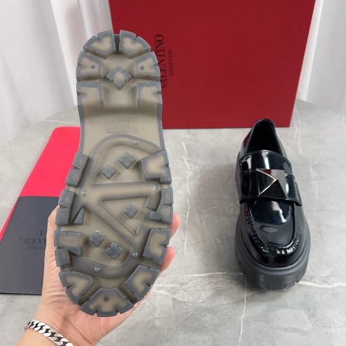 Cheap Valentino Leather Shoes For Women #1143844 Replica Wholesale [$122.00 USD] [ITEM#1143844] on Replica Valentino Leather Shoes