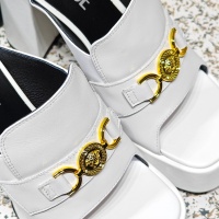 Cheap Versace Slippers For Women #1137250 Replica Wholesale [$118.00 USD] [ITEM#1137250] on Replica Versace Slippers