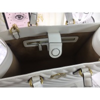 Cheap Gucci AAA Quality Tote-Handbags For Women #1138962 Replica Wholesale [$98.00 USD] [ITEM#1138962] on Replica Gucci AAA Quality Handbags