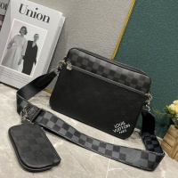 Louis Vuitton AAA Man Messenger Bags #1139311