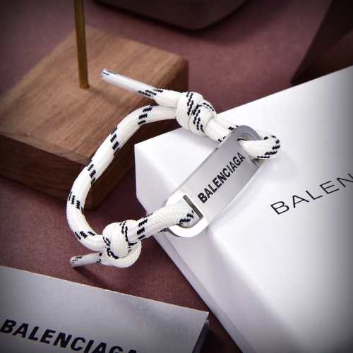 Cheap Balenciaga Bracelets For Unisex #1144316 Replica Wholesale [$25.00 USD] [ITEM#1144316] on Replica Balenciaga Bracelets