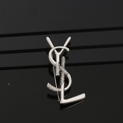 Cheap Yves Saint Laurent Brooches For Women #1145155 Replica Wholesale [$27.00 USD] [ITEM#1145155] on Replica Yves Saint Laurent Brooches