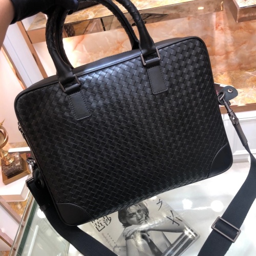 Cheap Bottega Veneta AAA Man Handbags #1148296 Replica Wholesale [$220.00 USD] [ITEM#1148296] on Replica Bottega Veneta AAA Man Handbags