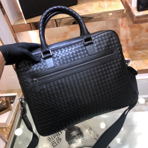 Cheap Bottega Veneta AAA Man Handbags #1148296 Replica Wholesale [$220.00 USD] [ITEM#1148296] on Replica Bottega Veneta AAA Man Handbags