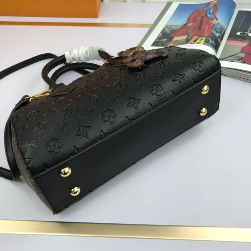 Cheap Louis Vuitton AAA Quality Handbags For Women #1148887 Replica Wholesale [$92.00 USD] [ITEM#1148887] on Replica Louis Vuitton AAA Quality Handbags